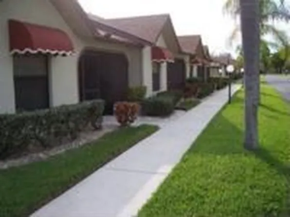 3344 Erick Lake Dr, Naples, FL 34109