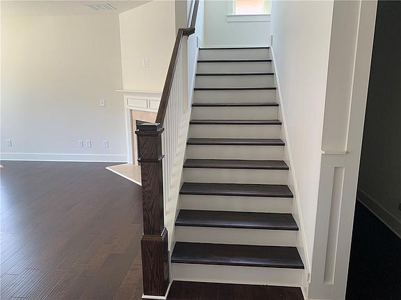 3rd image of 1180 Bar Harbor Pl