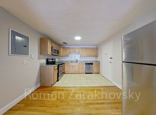 224 Babcock St #4G, Brookline, MA 02446