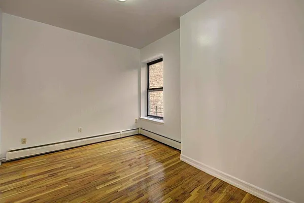 Rented by REAL New York | media 6