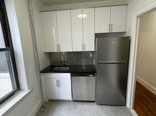 34-07 32nd St #B1, Astoria, NY 11106