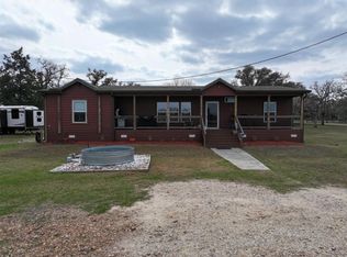 1385 Bego Rd, Goliad, TX 77963