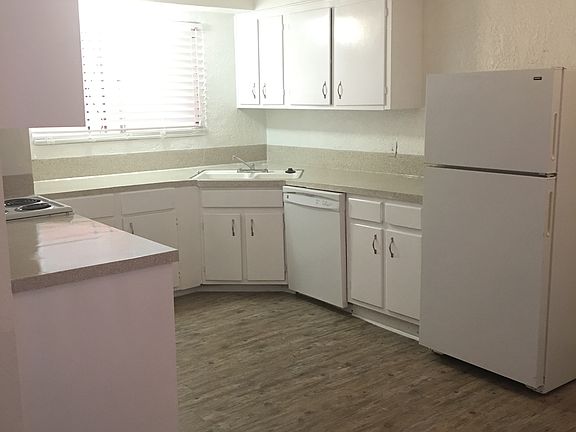 4th image of 3410 Nasa Pkwy APT 202