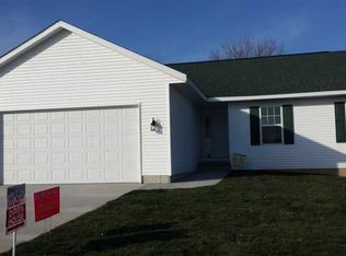 2617 Bryant Blvd SW, Cedar Rapids, IA 52404