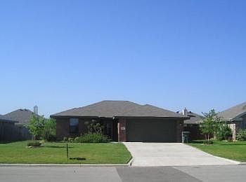 1st image of 273 Sugarberry Ave