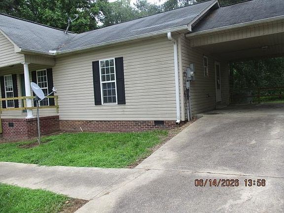 2nd image of 94 Brookhaven Ln #1