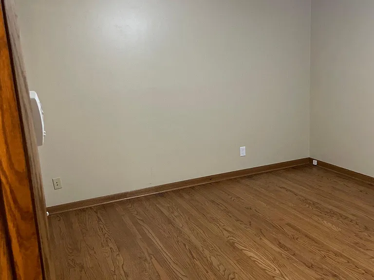 S24W22798 Morningside Dr — Photo 9