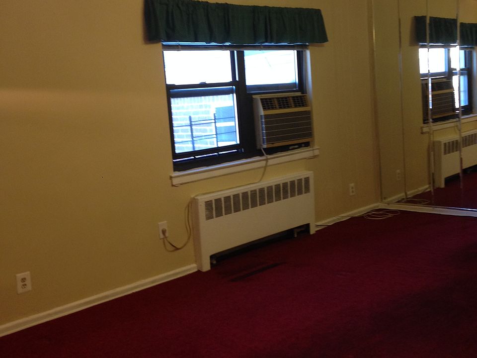1st image of 7465 220th St