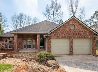 11 Misty Wood Ct NW, Marietta, GA 30064
