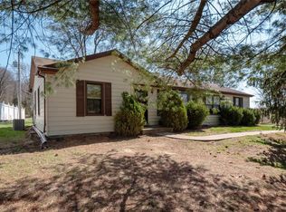 13320 W Watson Rd, Saint Louis, MO 63127