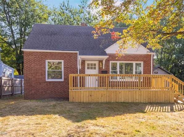 815 Hayden Ave, Akron, OH 44320