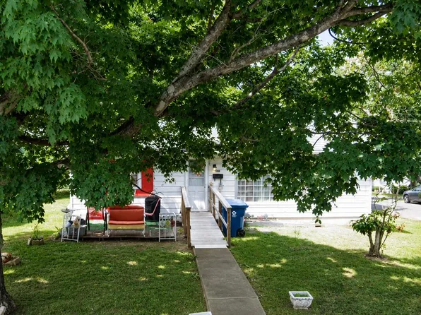 533 W Broadway St, Harrodsburg, KY 40330