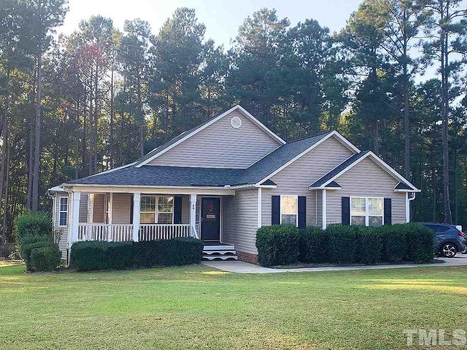 1st image of 60 Hickory Nut Dr