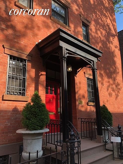 1st image of 1 Willow Pl #2R