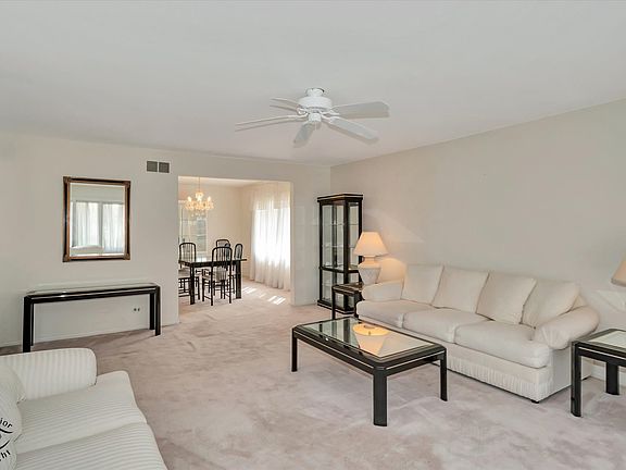 5th image of 8651 Ailsworth Dr