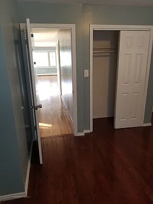 Rented by Paragon Real Estate Corporation | media 19