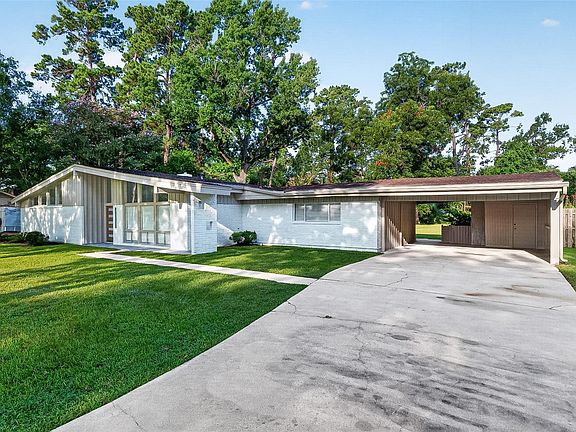 2nd image of 11619 Possum Hollow Ln