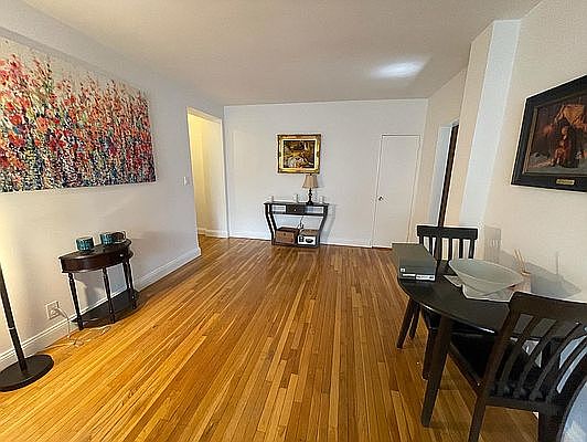 5th image of 350 E 30th St APT 3P