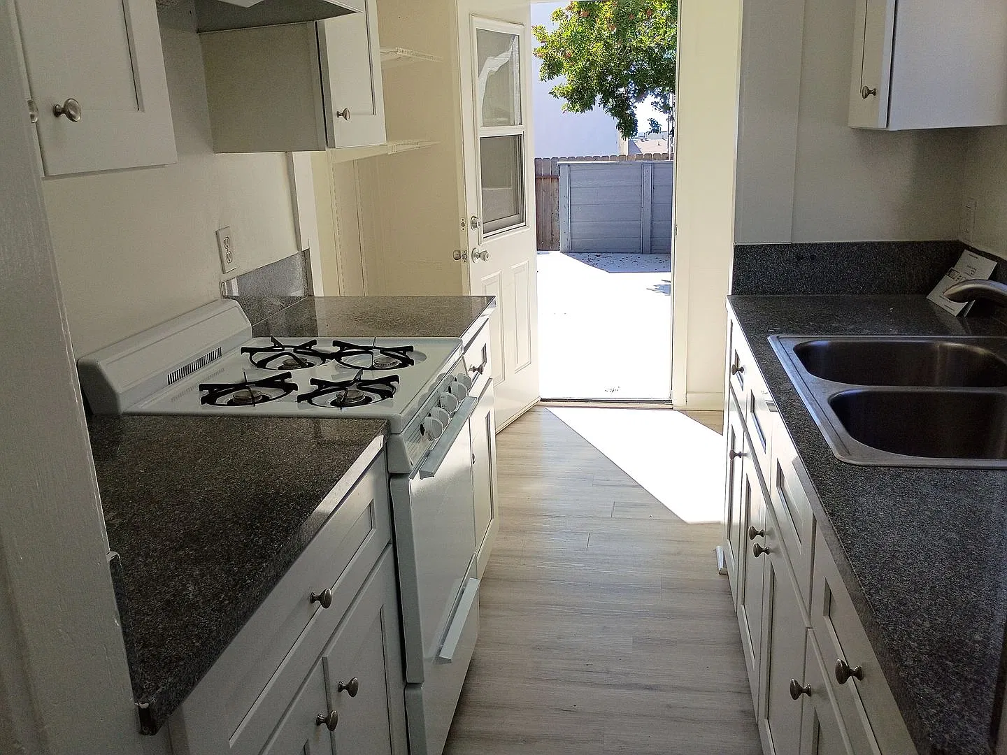 Beach Cottage! — Photo 2