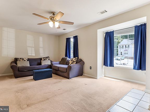 2nd image of 206 Charleston Ct