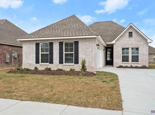 9883 Richford Dr, Denham Springs, LA 70726