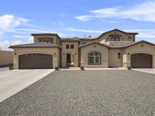 1025 Mesa Loop NW, Los Lunas, NM 87031