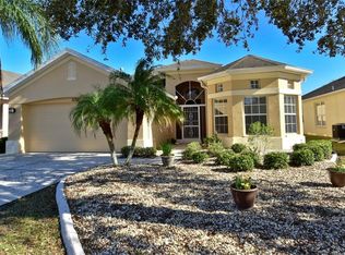 1132 Emerald Dunes Dr, Sun City Center, FL 33573