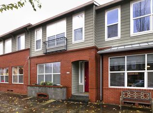 1385 NE Village St, Fairview, OR 97024