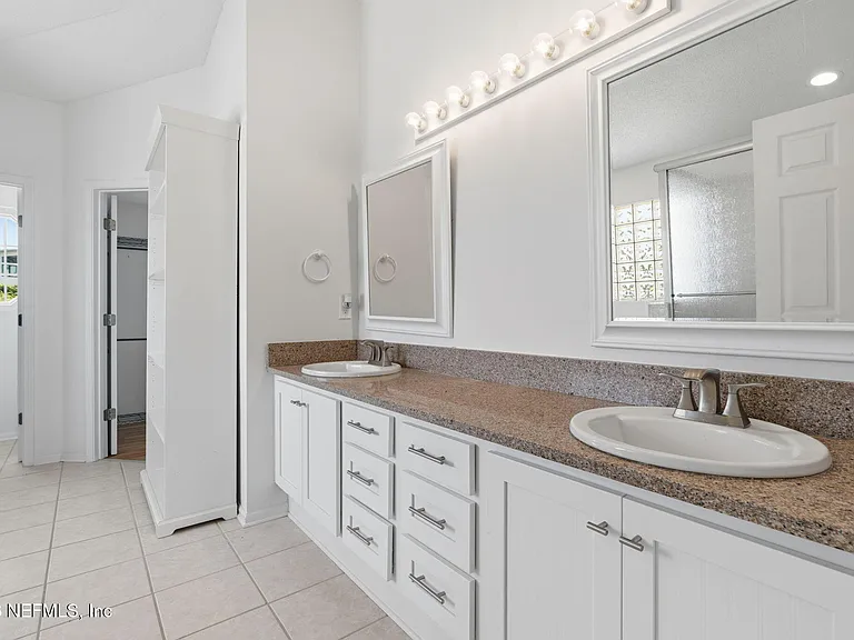 149 Beachside Dr — Photo 28