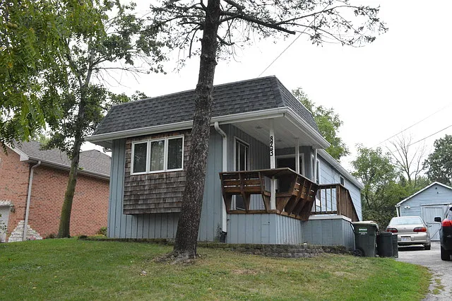 8723 Skyline Dr photo 1