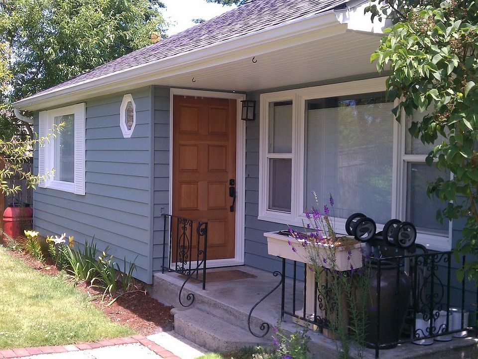 Covered porch