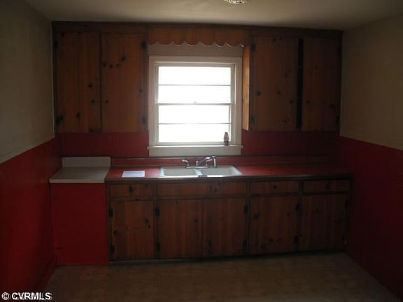 3rd image of 5324 Linwood Ave