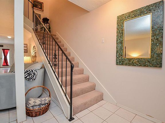 2nd image of 3343 Continental Dr