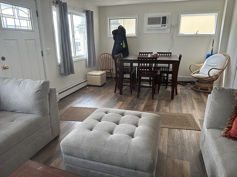 31 Illinois Ave #1 — Photo 10