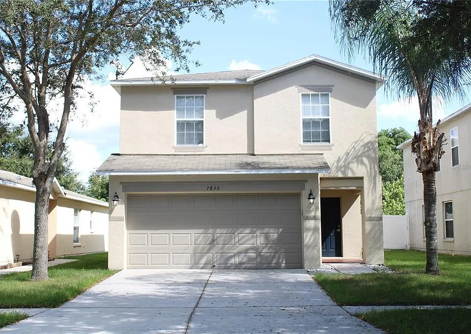 7840 Carriage Pointe Dr