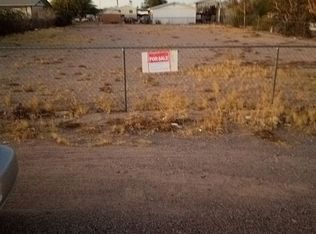 5399 Yavapai Dr, Topock, AZ 86436