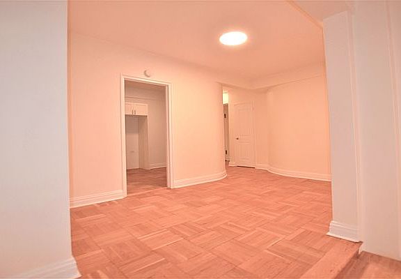 4th image of 141 E 56th St APT 6H
