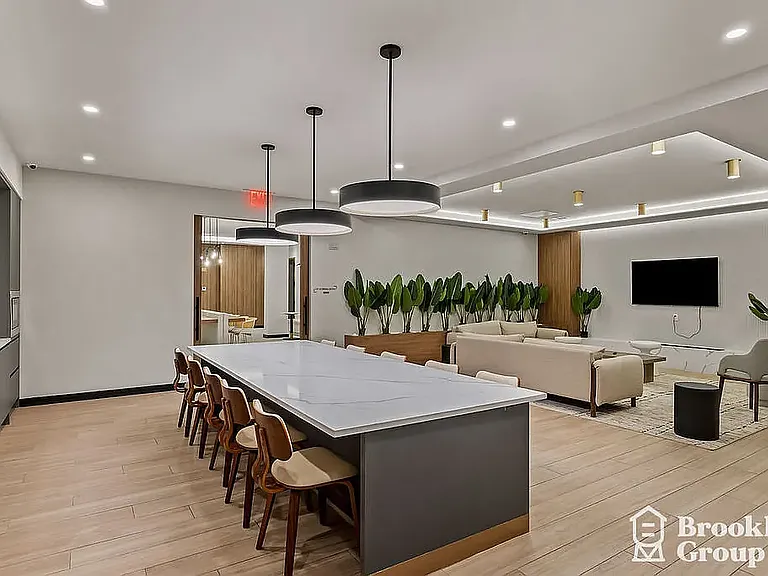 557 Baltic St #507 — Photo 19