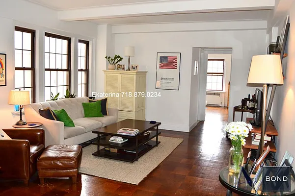 Rented by Bond New York | media 13