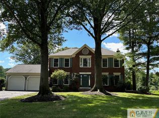 10 Hancock Ct, Plainsboro, NJ 08536
