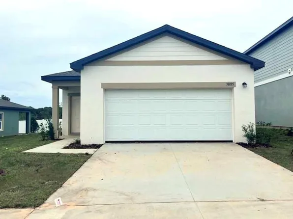 38195 Honeysuckle Dr, Dade City, FL 33525
