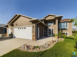 3205 S World Series Ave, Sioux Falls, SD 57110