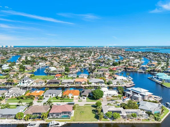 1889 Woodbine Ct, Marco Island, FL 34145