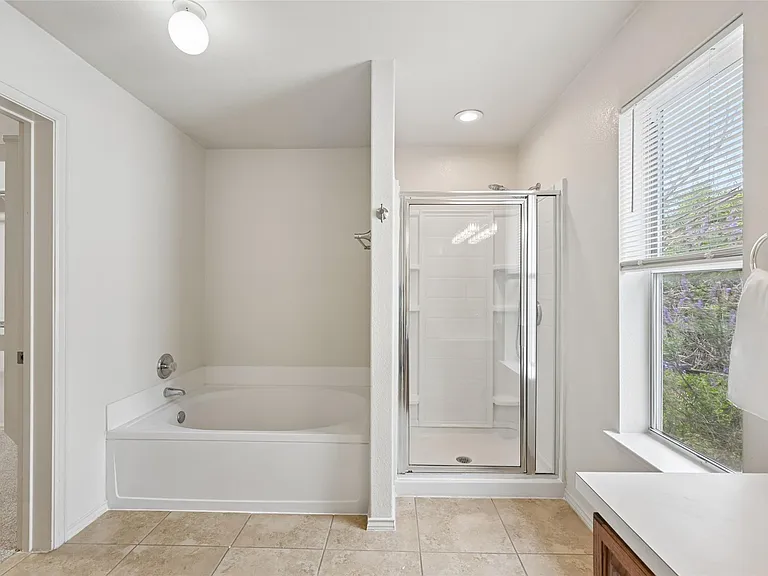 364 Hometown Pkwy — Photo 19