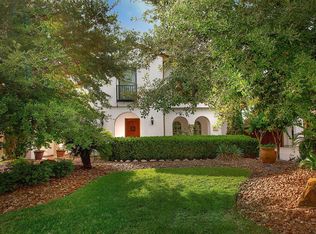 31 N Player Manor Cir, The Woodlands, TX 77382