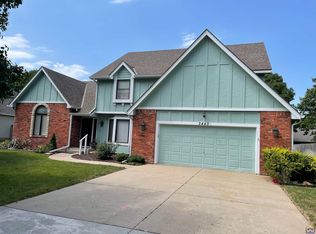 3443 SW Brandywine Ct, Topeka, KS 66614