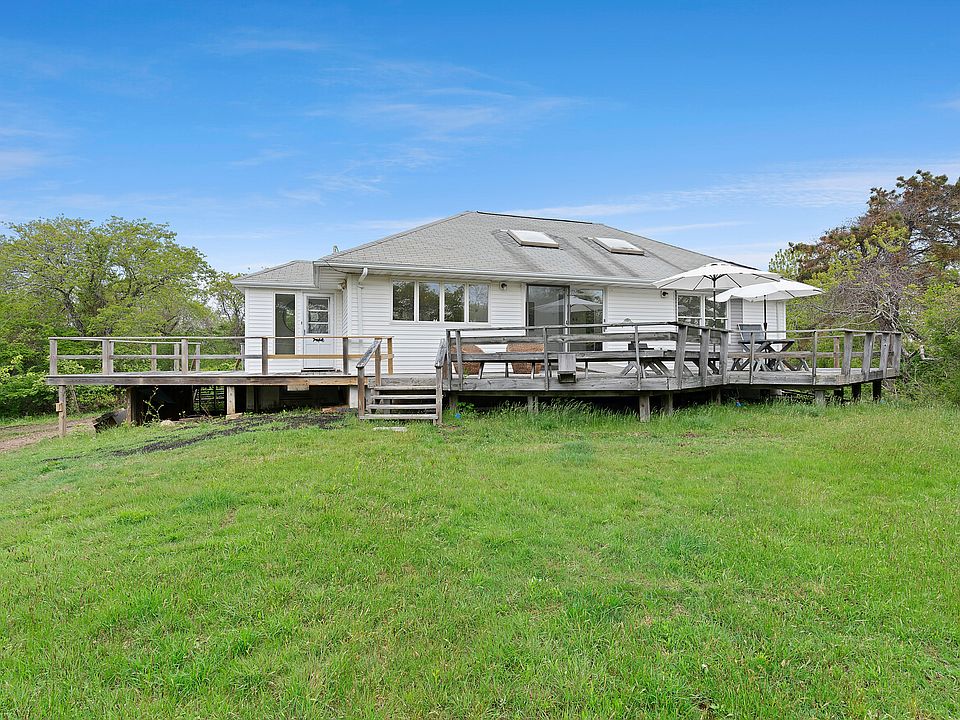 1st image of 34 Seaside Ave