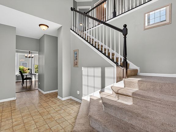 4th image of 25204 S Spring St