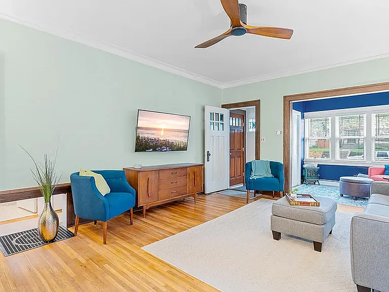 4504 Harriet Ave — Photo 8