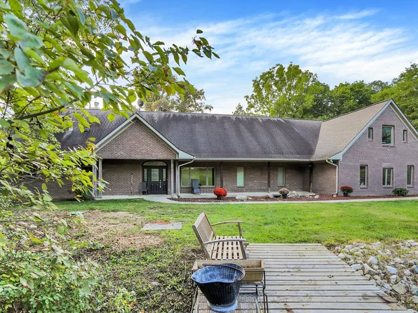 6801 E Watson Rd, Mooresville, IN 46158